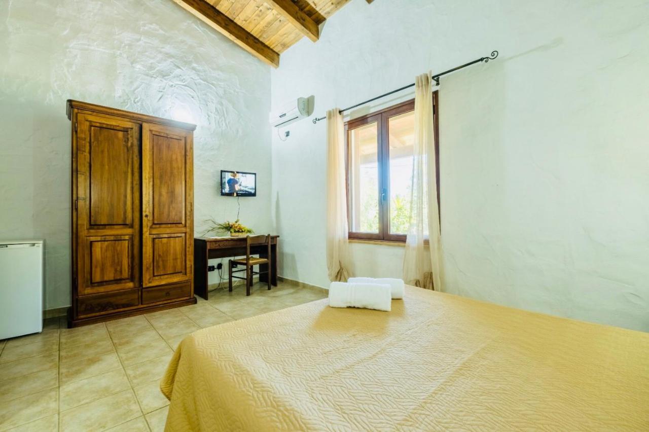 Agriturismo Il Paradiso Iglesias Exterior photo